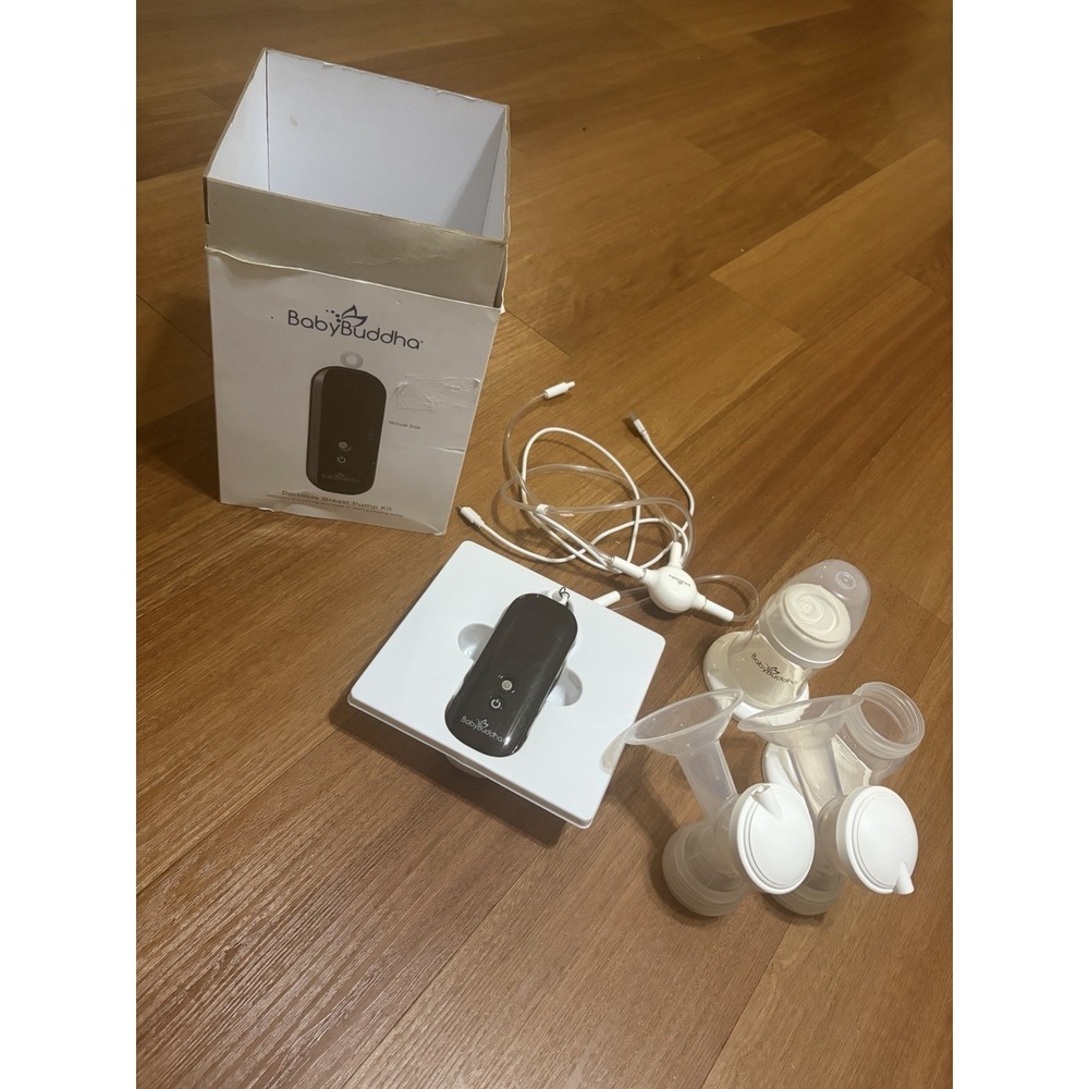 Baby Buddha Portable Breast Pump Kit Version 1 Not Used Open Box Wearable